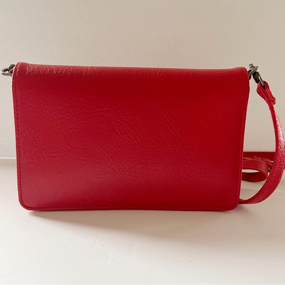 EUC Matt & Nat Crossbody Red ❤️ Purse Bag Cardholder - Picture 6 of 10